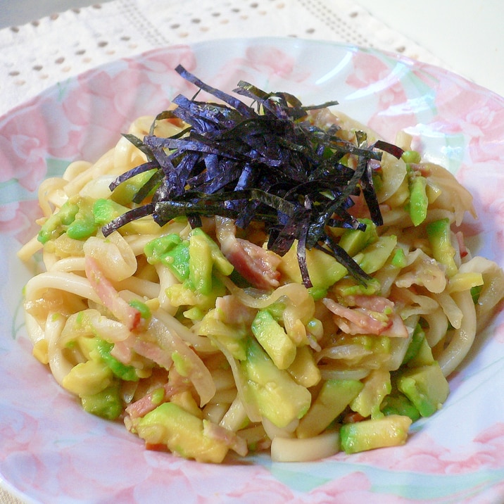 アボカド焼きうどん